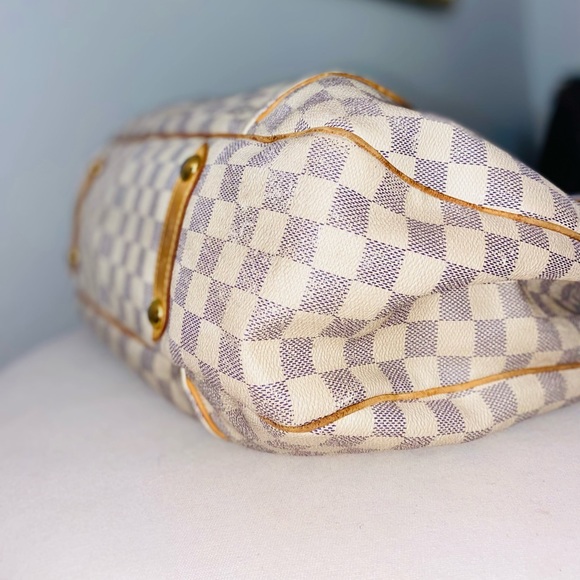 Louis Vuitton Galliera GM - Picture 13 of 16